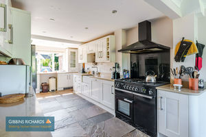 Kitchen- click for photo gallery